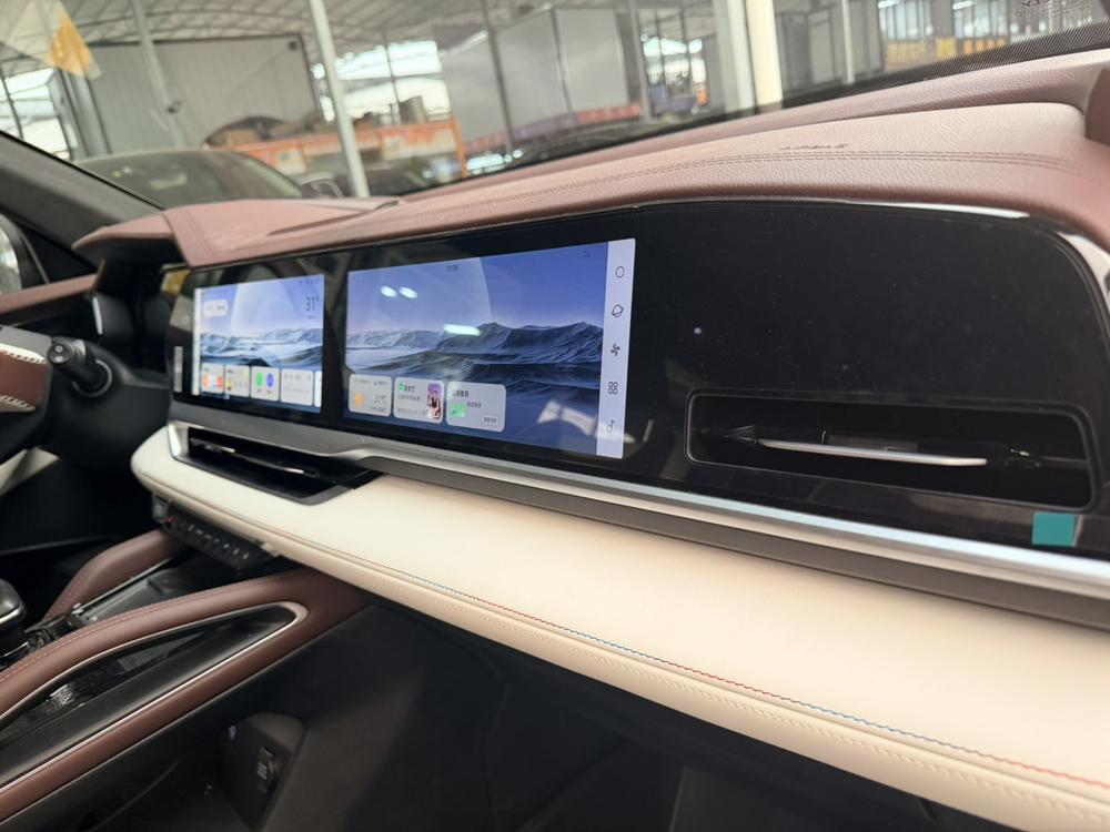 Geely Xingyue L