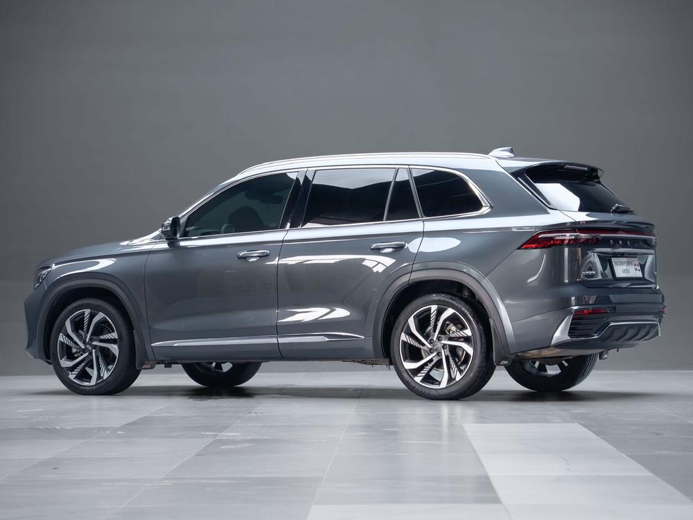 Geely Xingyue L