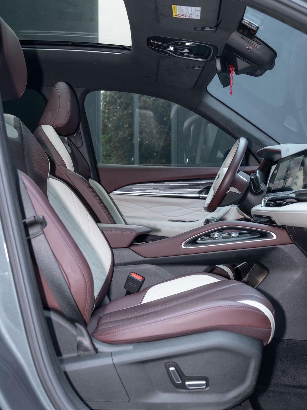 Geely Xingyue L