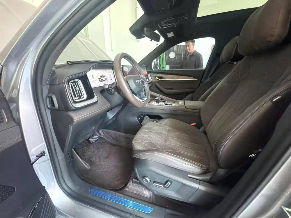 Geely Xingyue L