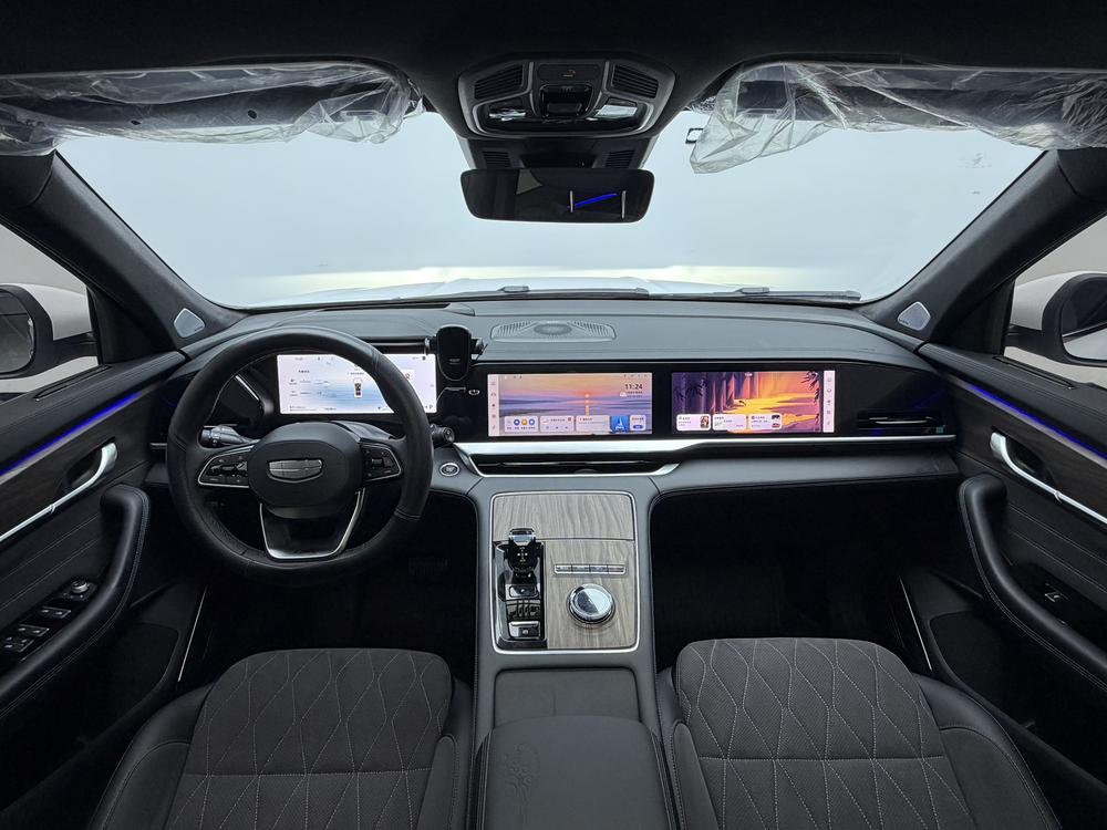 Geely Xingyue L