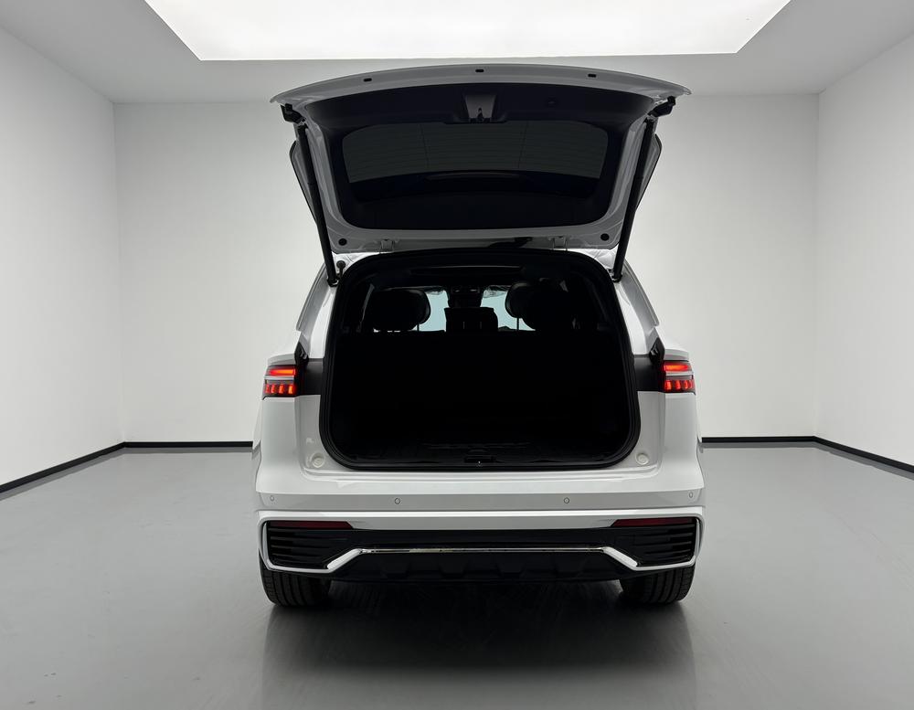 Geely Xingyue L