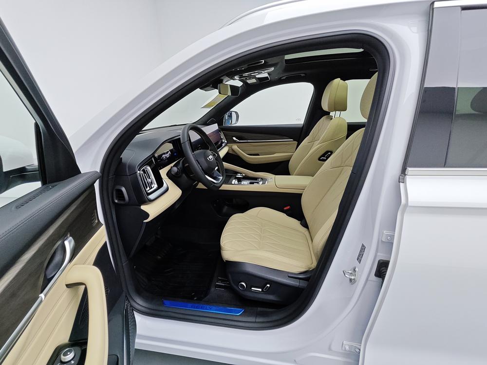 Geely Xingyue L