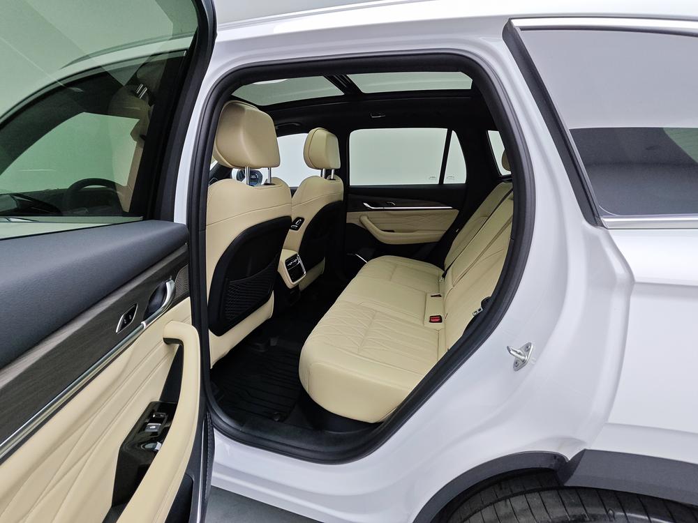 Geely Xingyue L