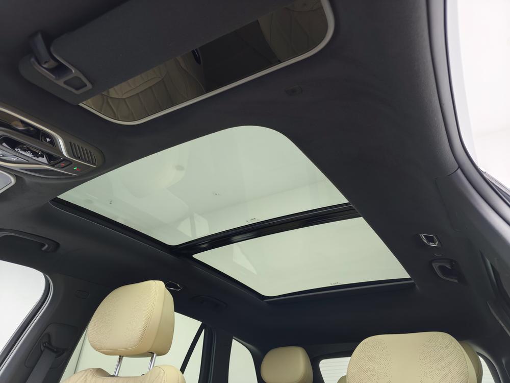 Geely Xingyue L