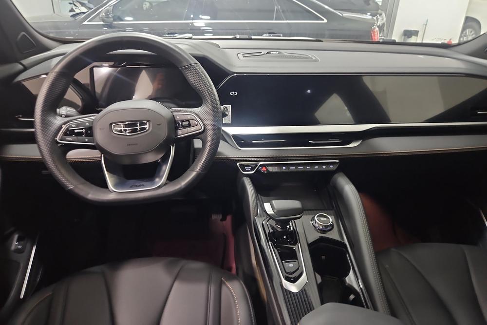 Geely Xingyue L