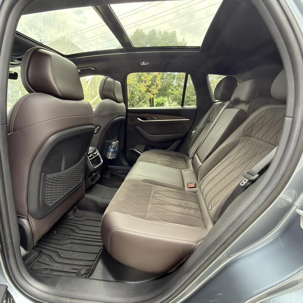 Geely Xingyue L