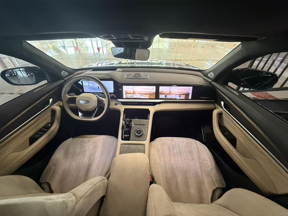 Geely Xingyue L