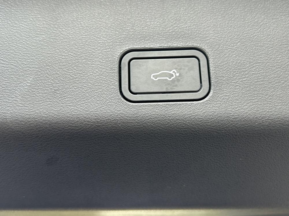 Geely Xingyue L