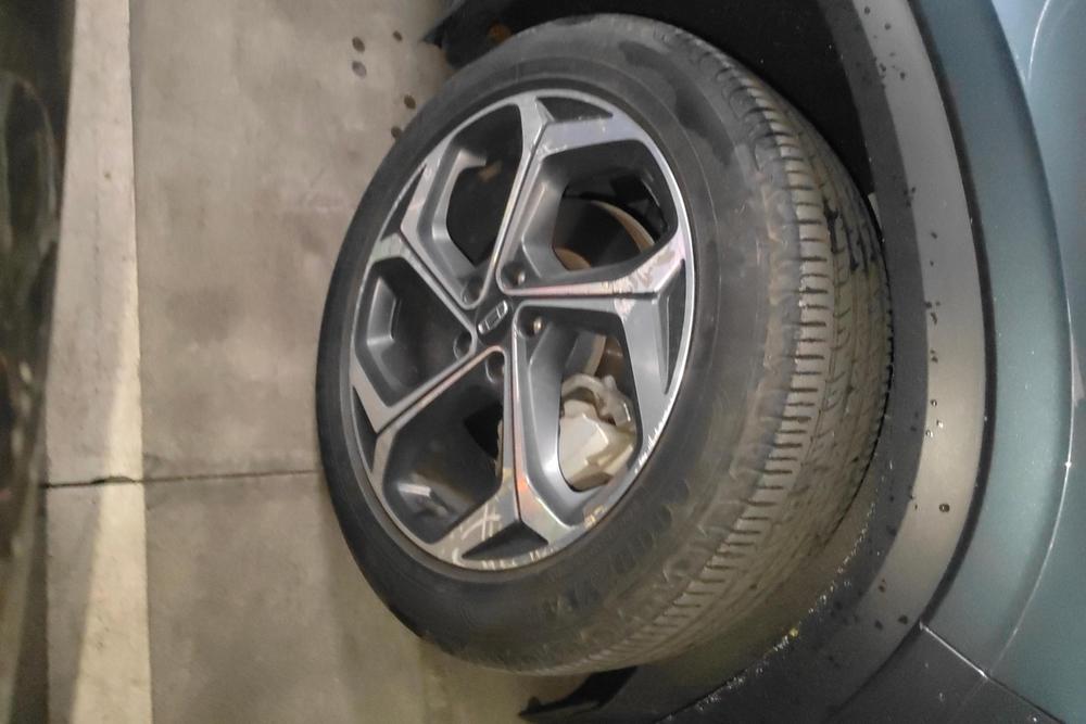 Geely Xingyue L
