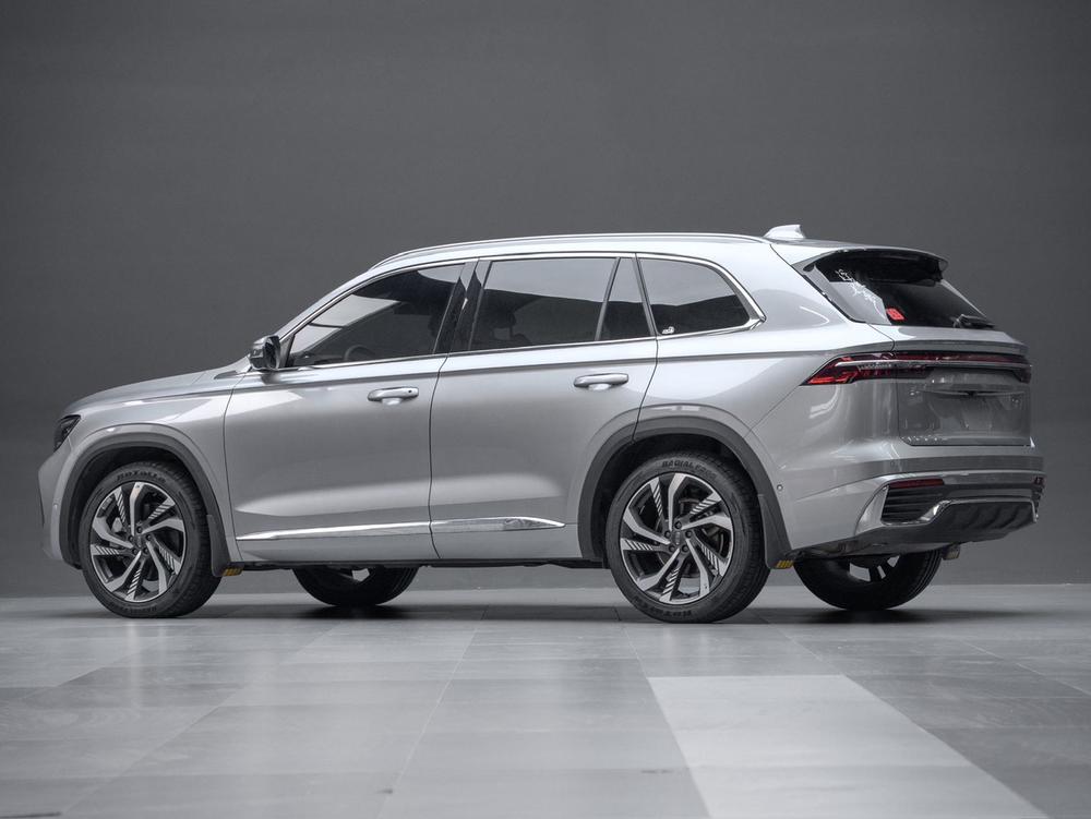 Geely Xingyue L