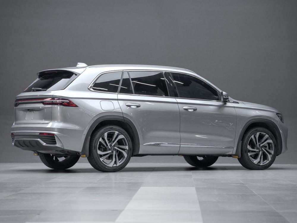 Geely Xingyue L