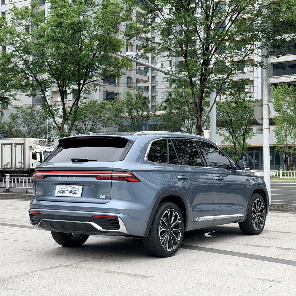 Geely Xingyue L