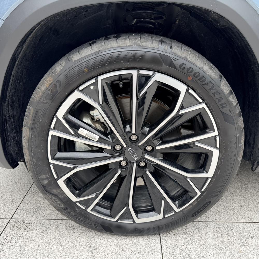 Geely Xingyue L