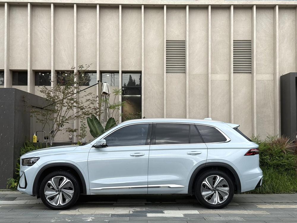 Geely Xingyue L
