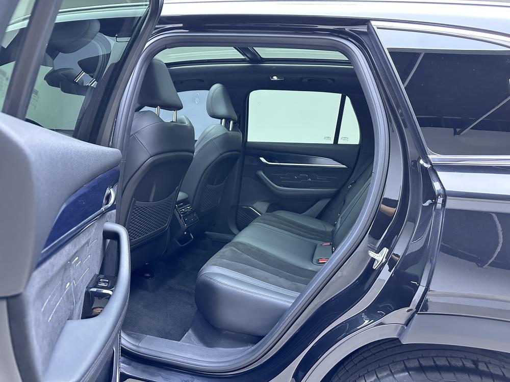 Geely Xingyue L