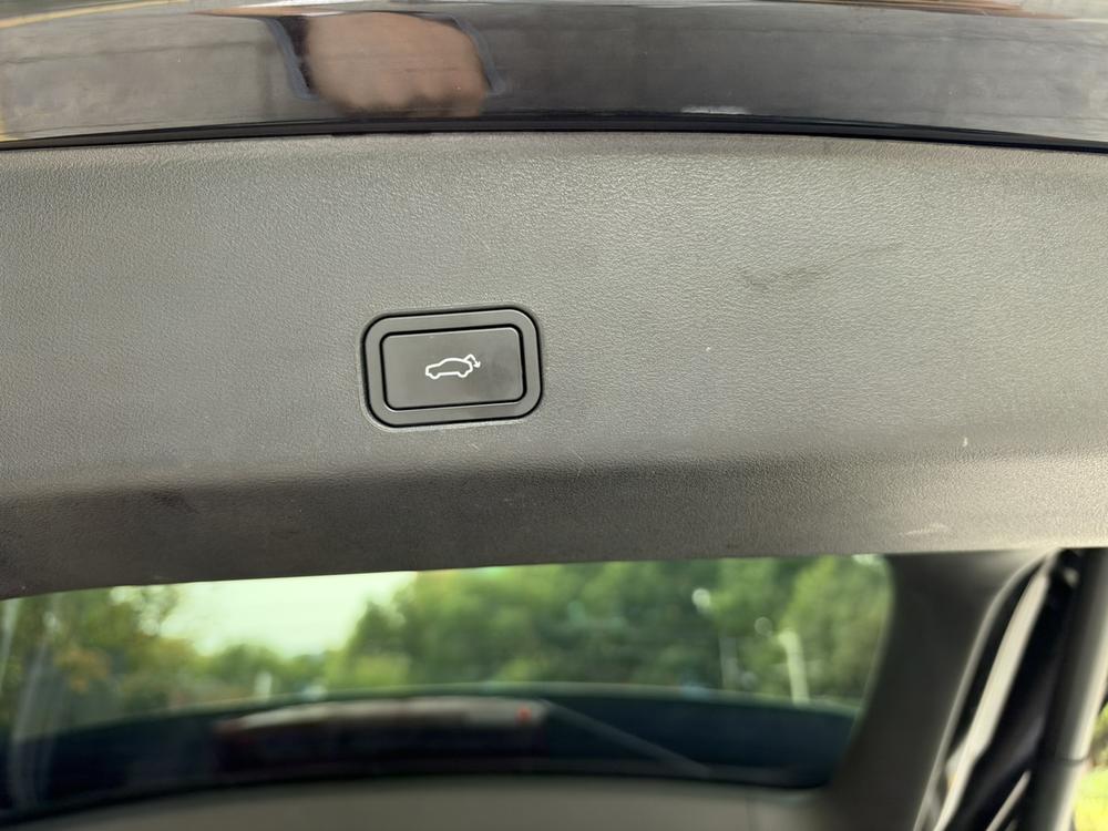 Geely Xingyue L