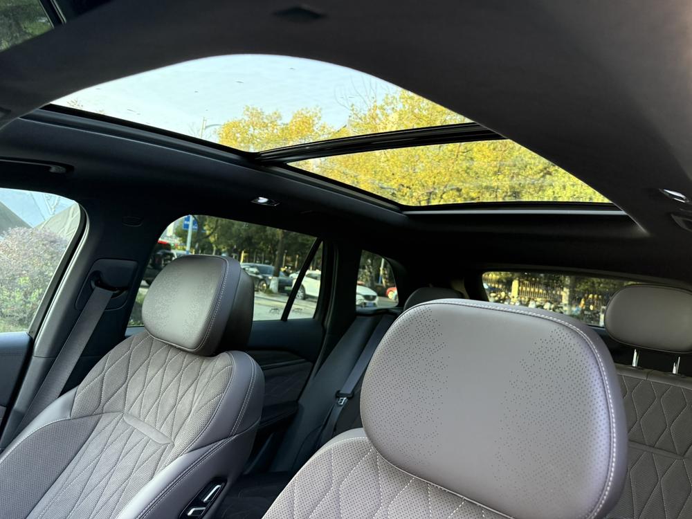 Geely Xingyue L