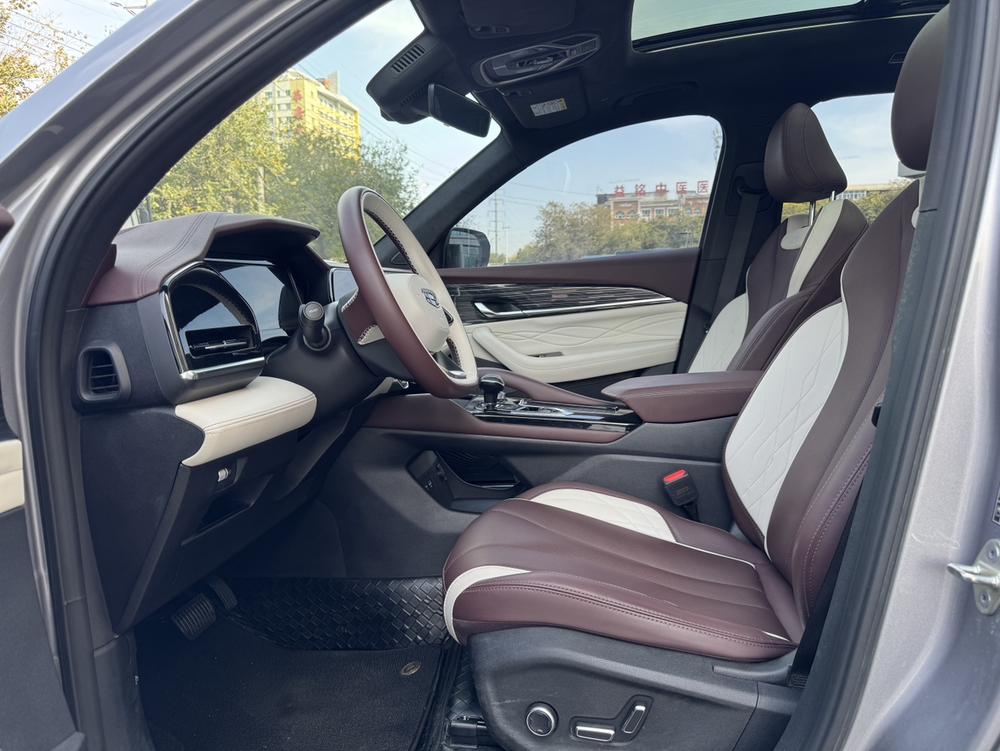 Geely Xingyue L