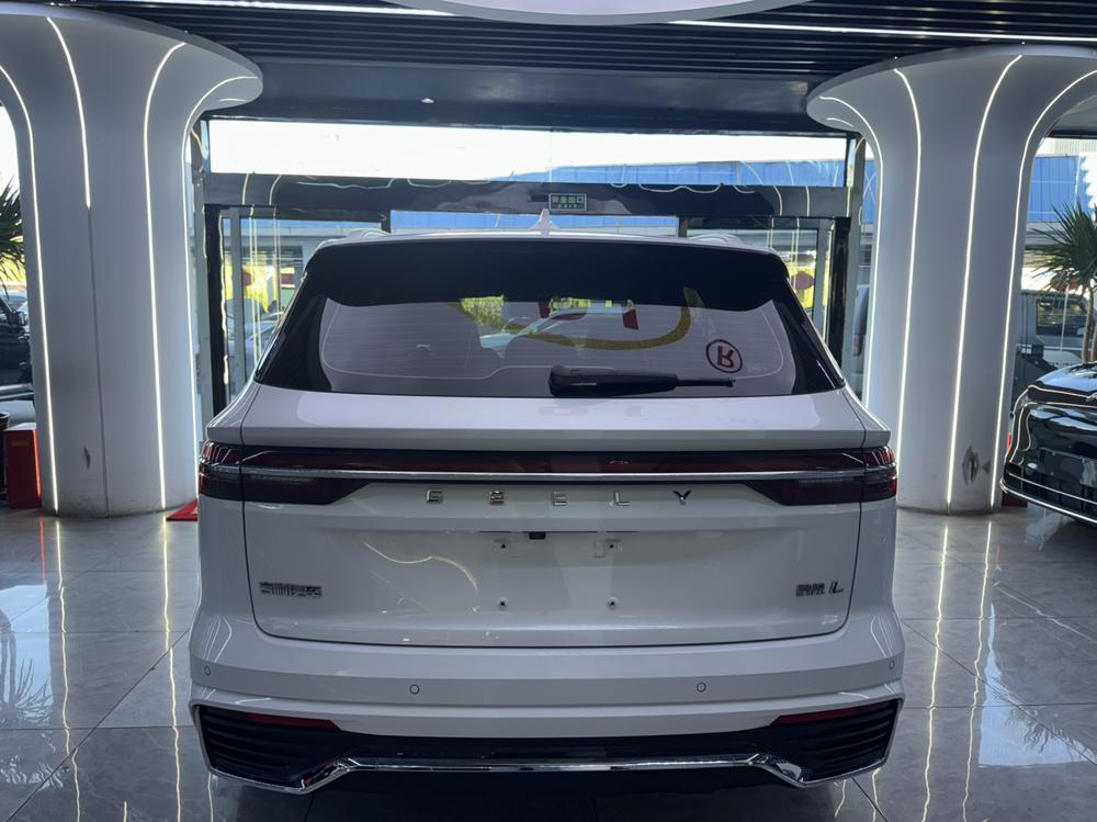 Geely Xingyue L