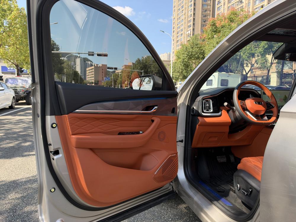 Geely Xingyue L