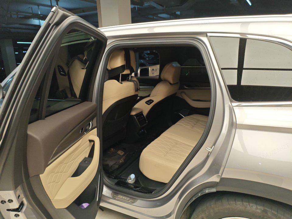 Geely Xingyue L