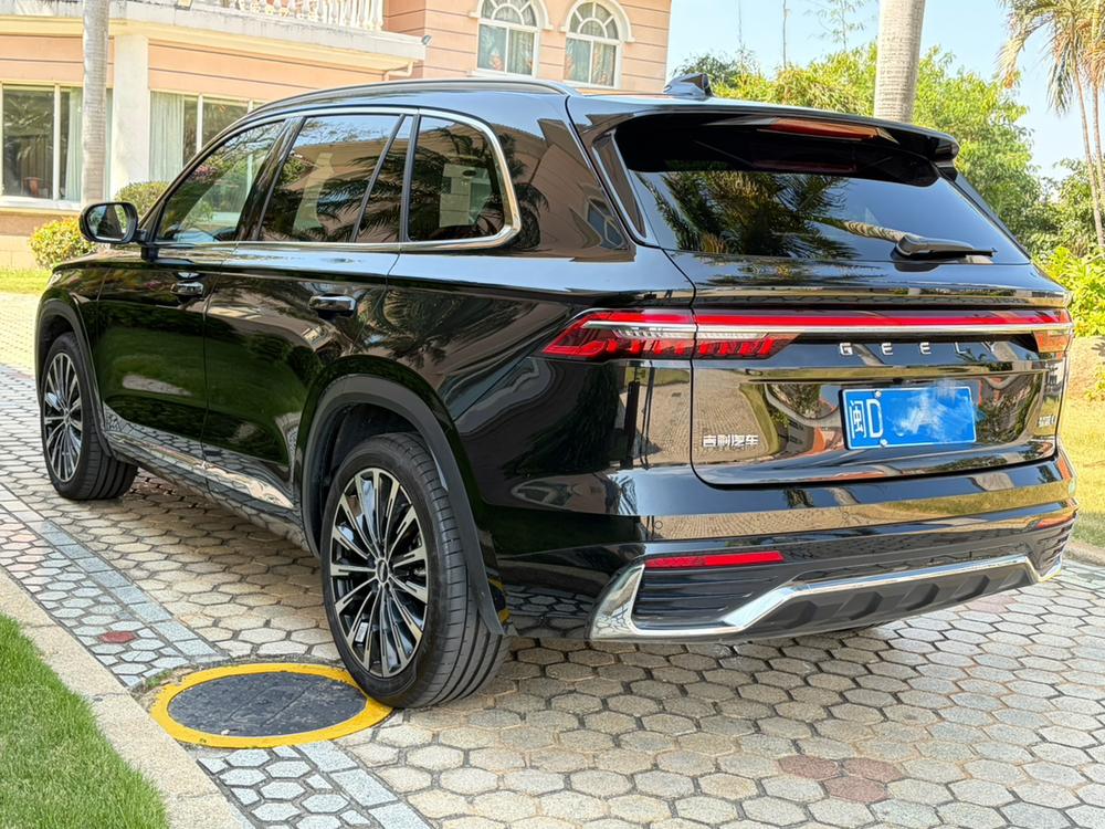 Geely Xingyue L