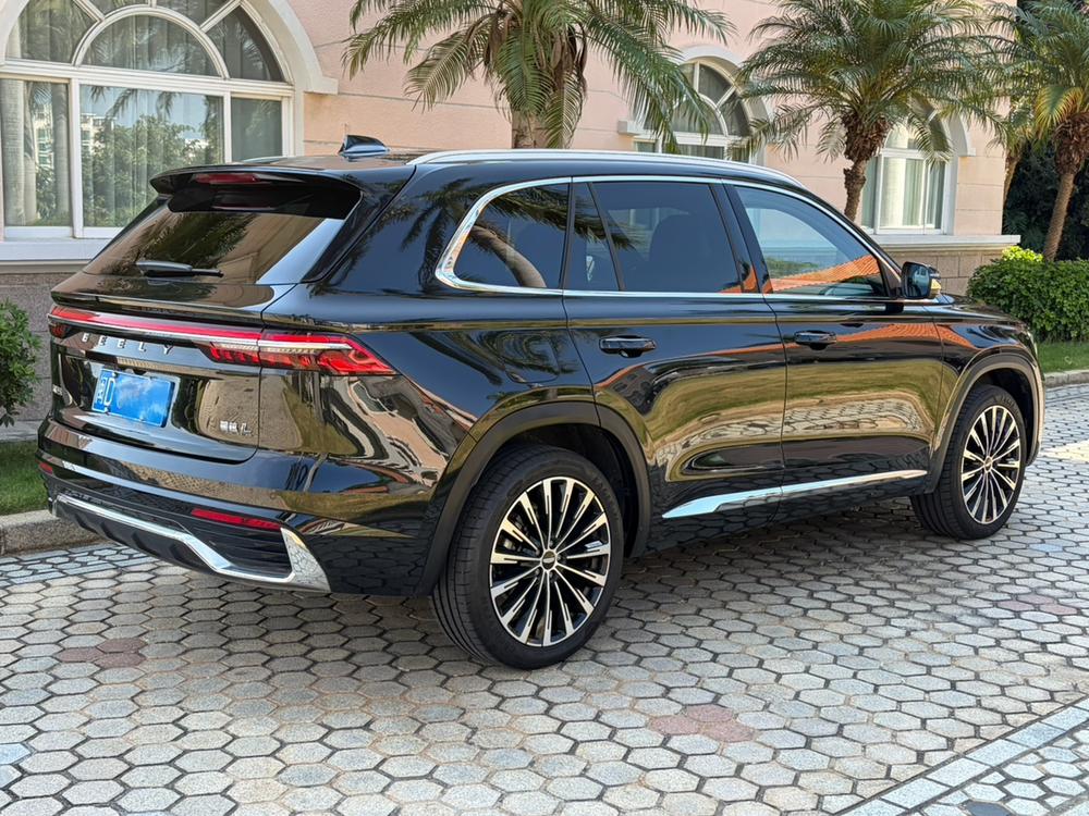 Geely Xingyue L