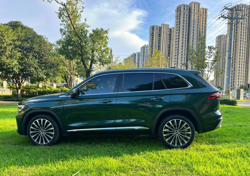 Geely Xingyue L