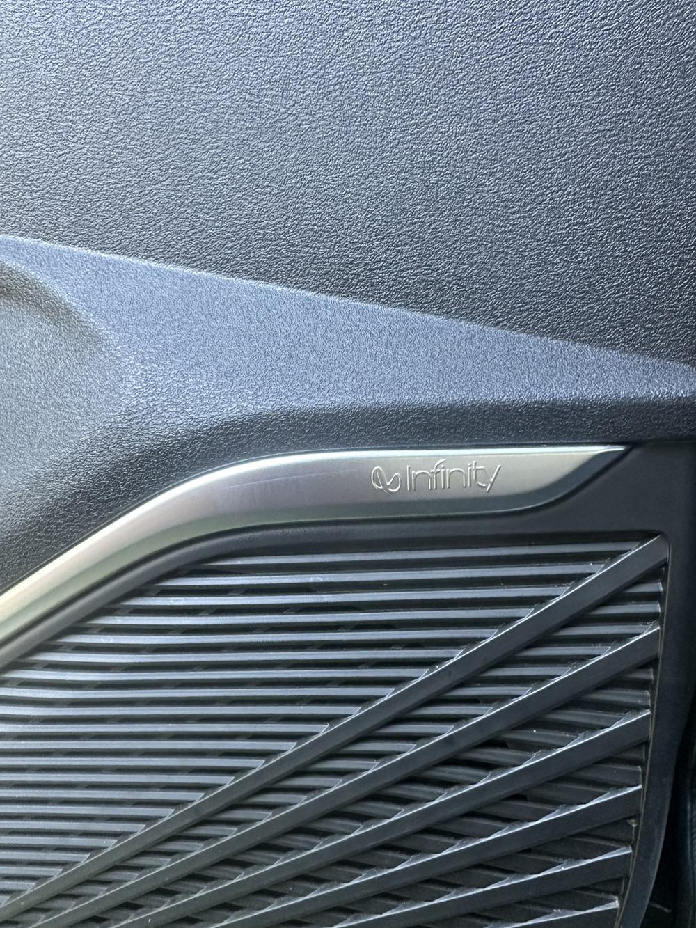 Geely Xingyue L