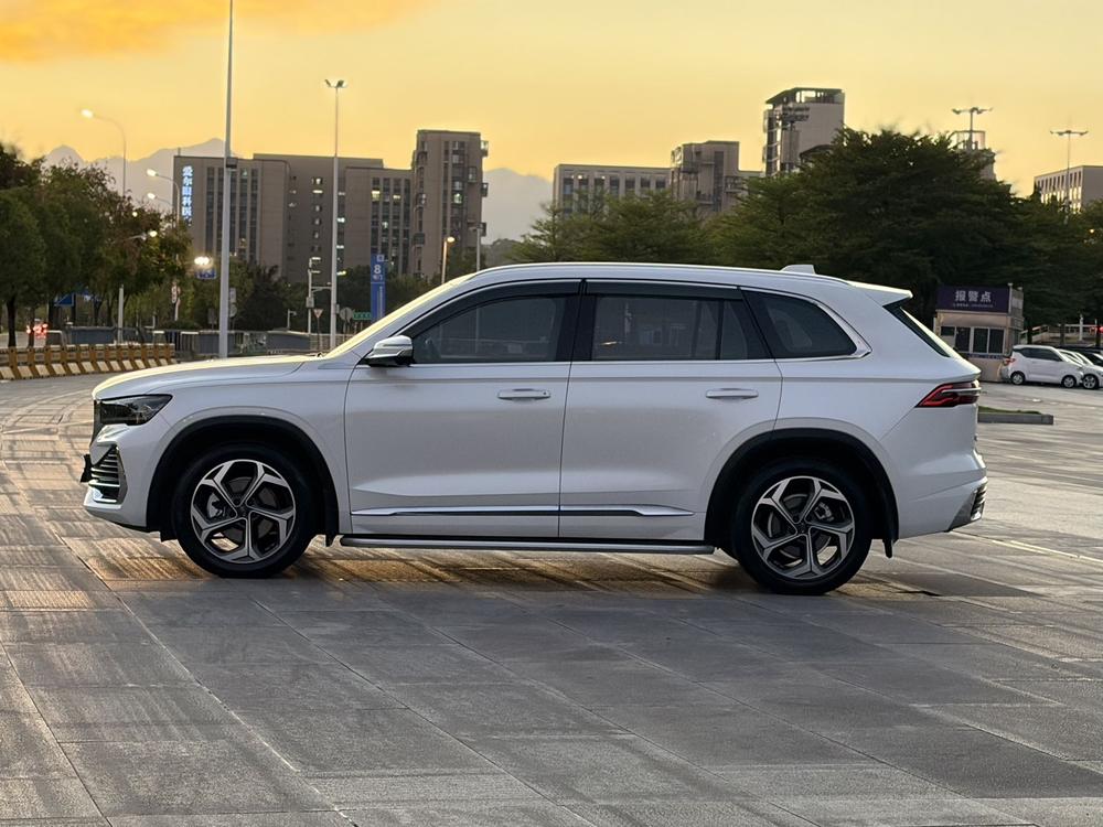 Geely Xingyue L
