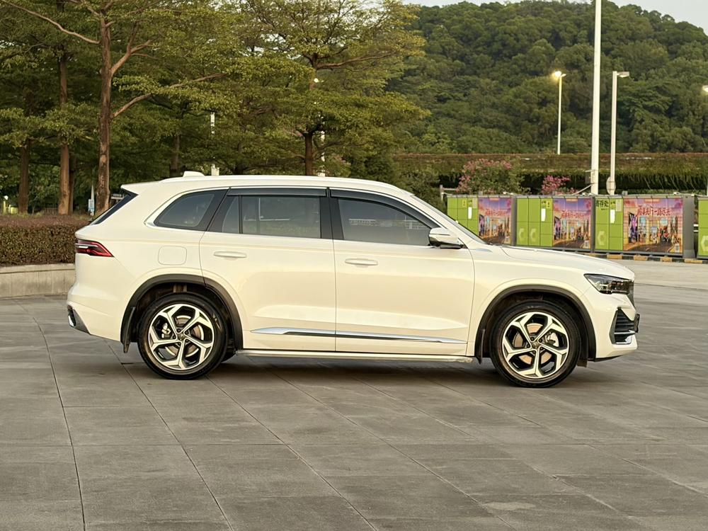 Geely Xingyue L