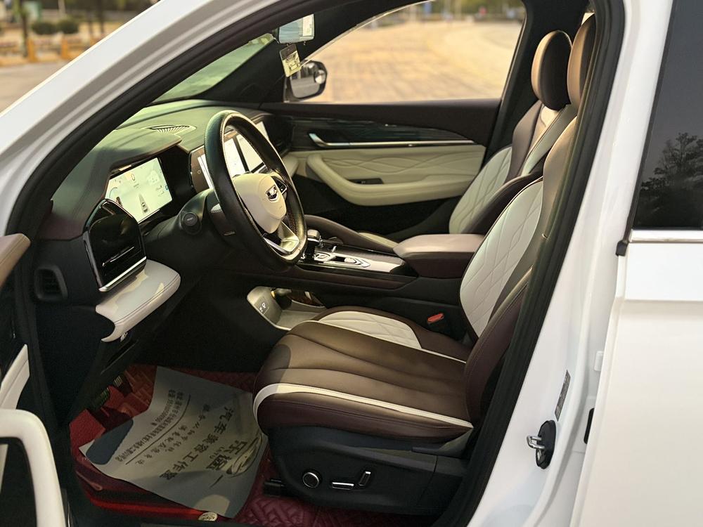 Geely Xingyue L