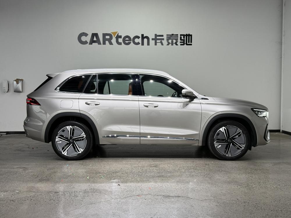Geely Xingyue L