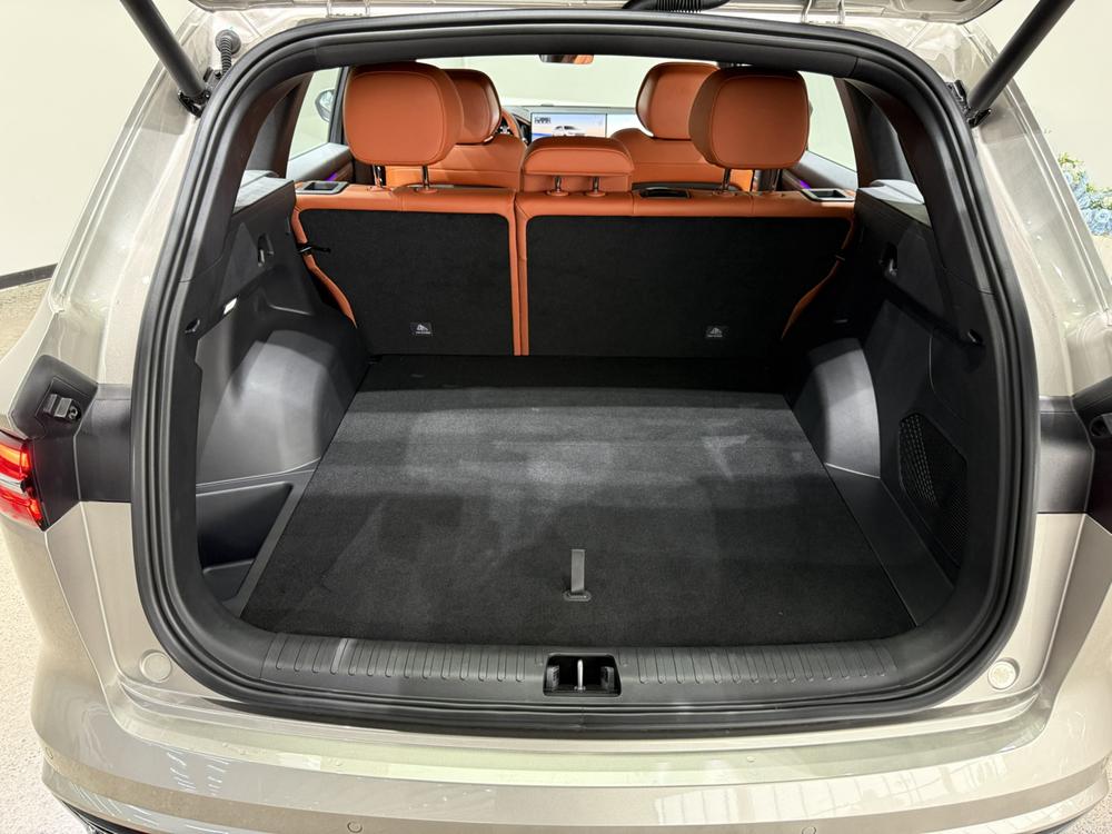 Geely Xingyue L
