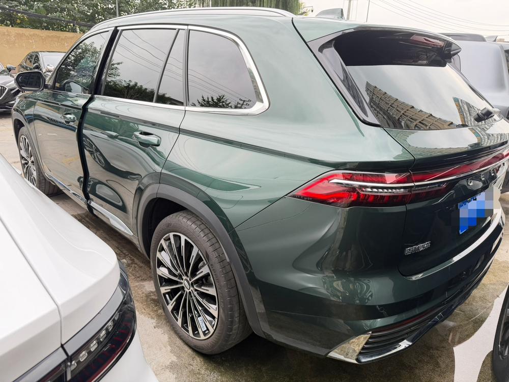 Geely Xingyue L