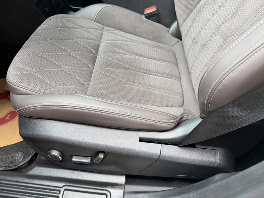 Geely Xingyue L