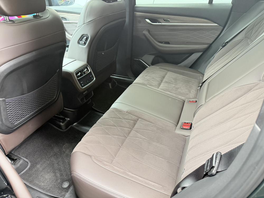 Geely Xingyue L