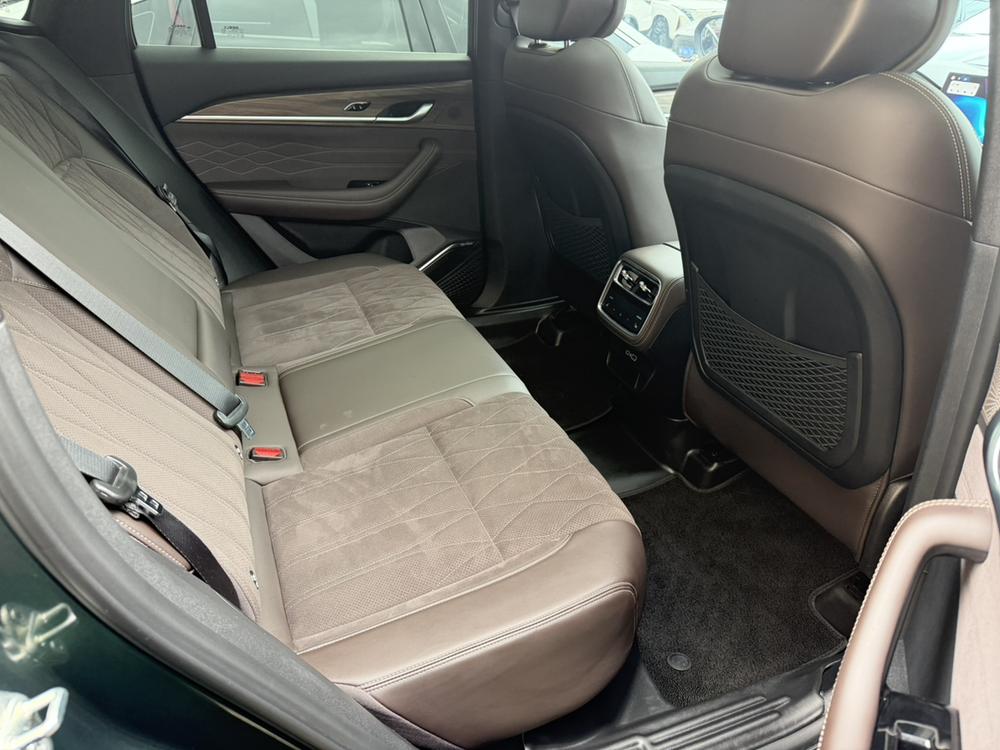 Geely Xingyue L