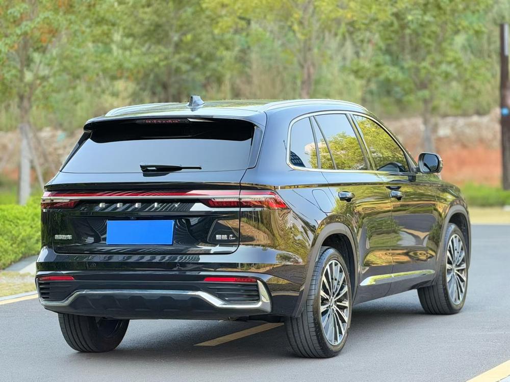Geely Xingyue L
