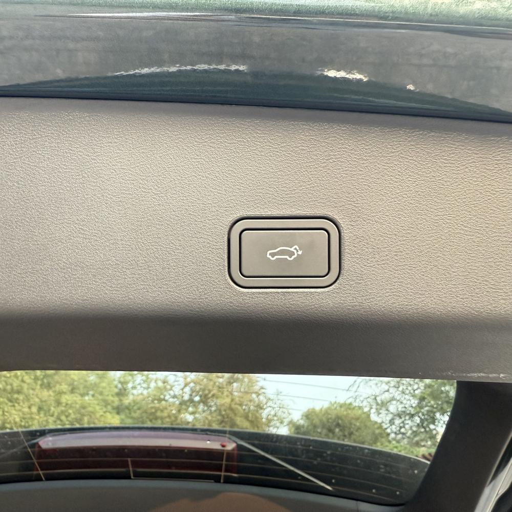 Geely Xingyue L