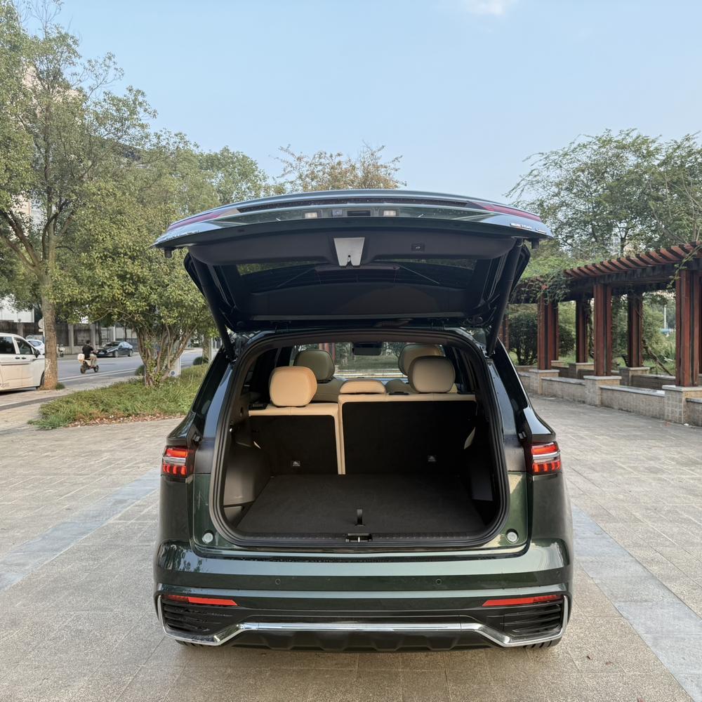 Geely Xingyue L