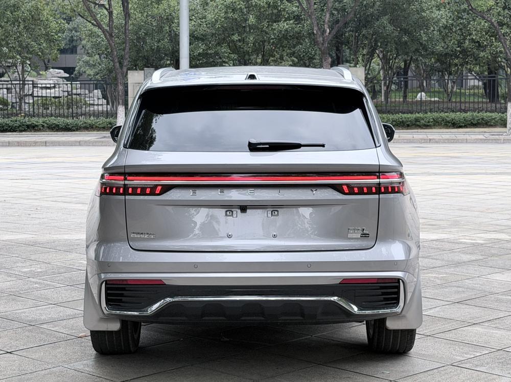 Geely Xingyue L