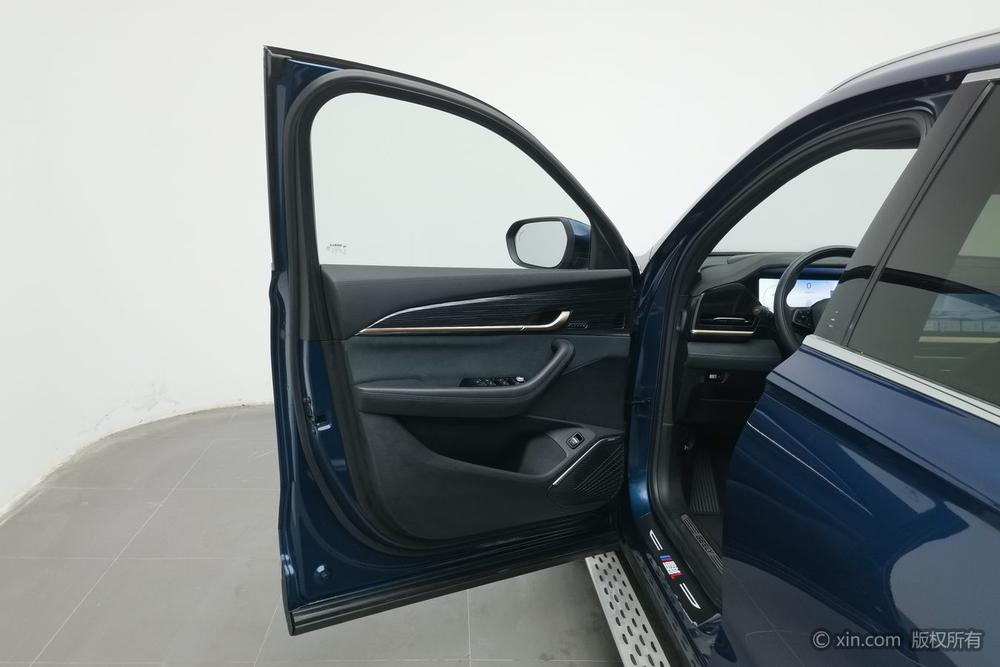 Geely Xingyue L