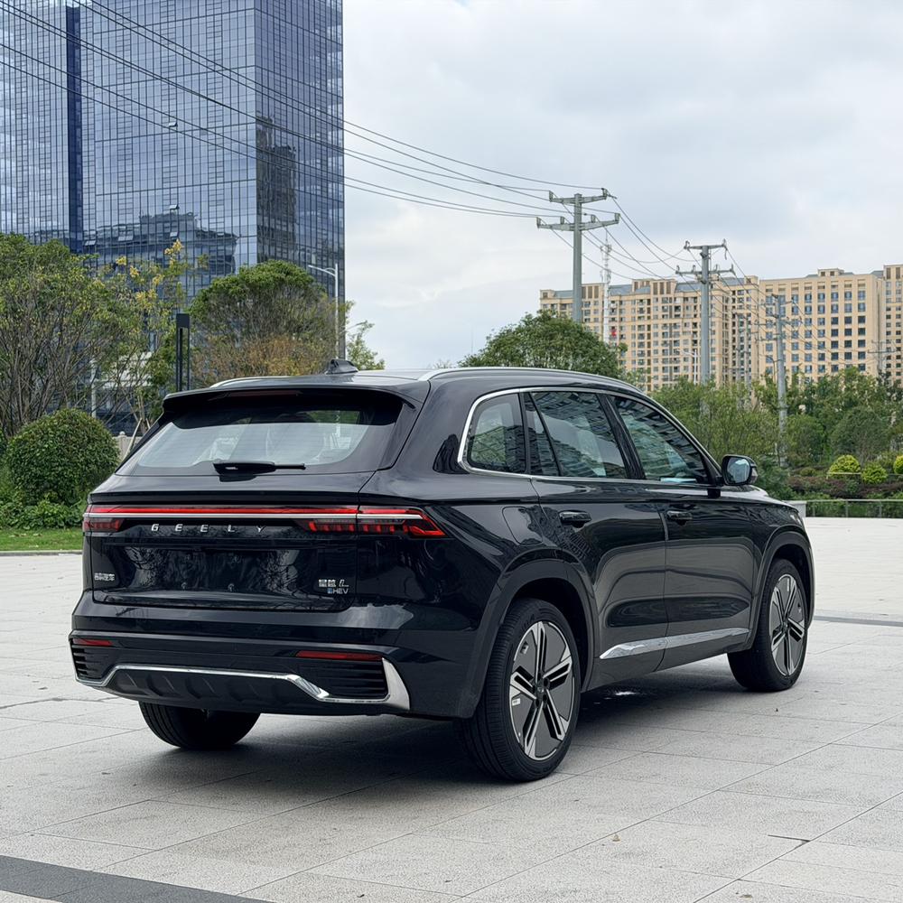 Geely Xingyue L