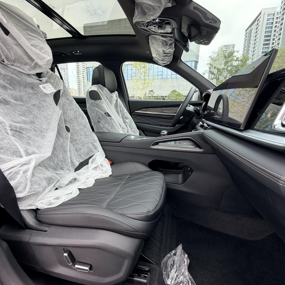 Geely Xingyue L