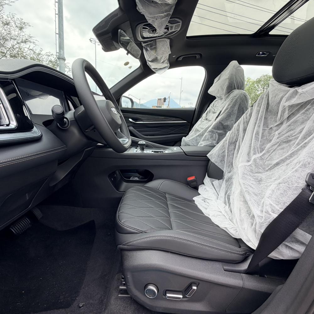 Geely Xingyue L
