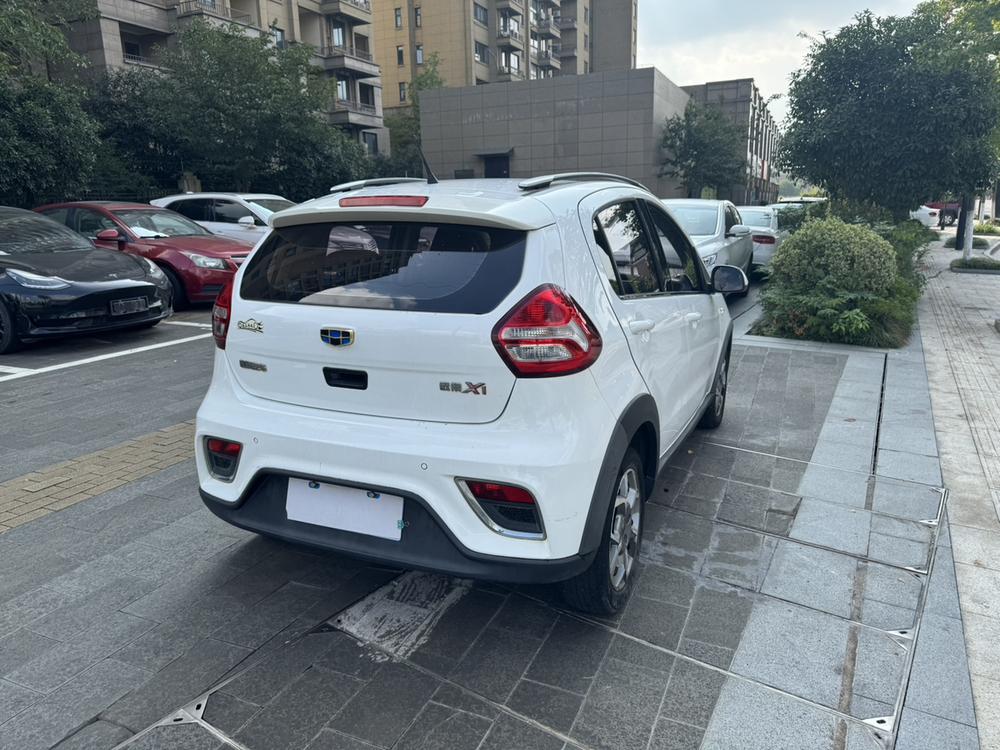 Geely Yuanjing X1
