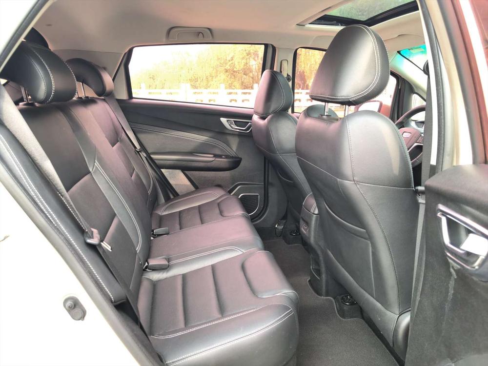 Geely Yuanjing X3