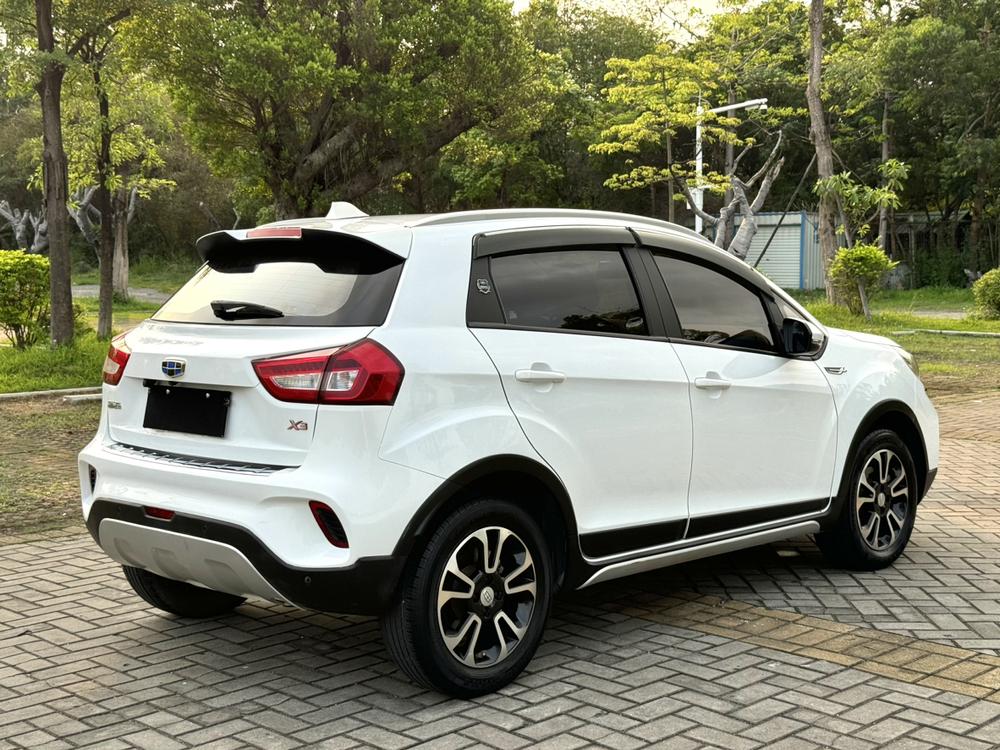 Geely Yuanjing X3